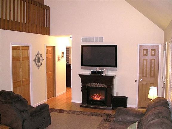 2nd image of 4241 E 21st Ave