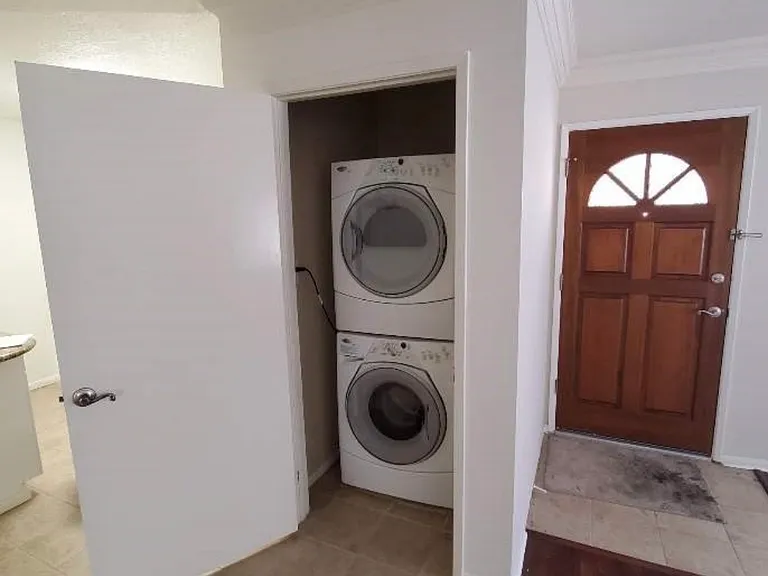 729 S Knott Ave #127 — Photo 6