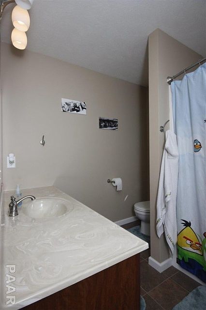 1st image of 233 Westminster Dr