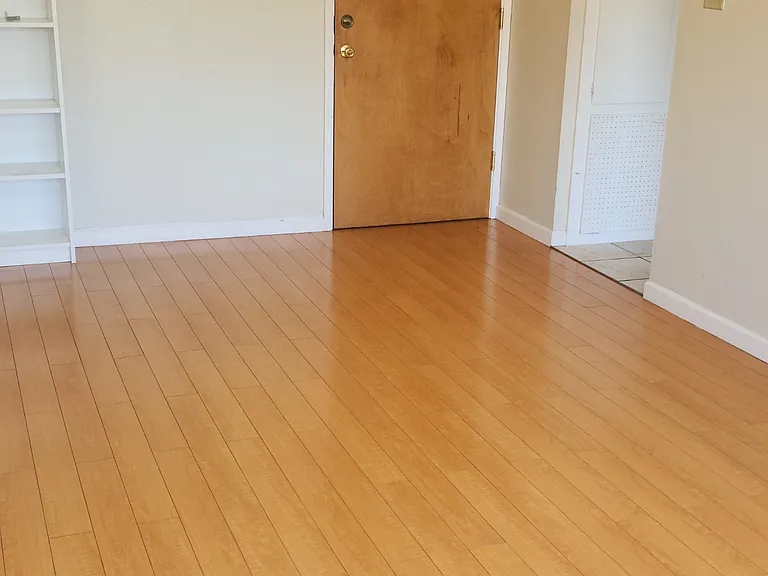 2740 College Ave #305 — Photo 3