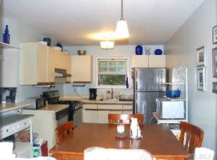 232 Fairharbor Dr, Patchogue, NY 11772