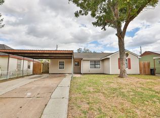 718 Champs St, Channelview, TX 77530