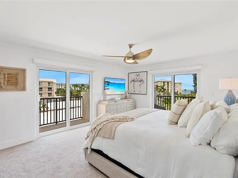 3500 Gulf Shore Blvd N #408 — Photo 12