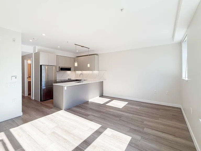 3588 Hull St #400 — Photo 8