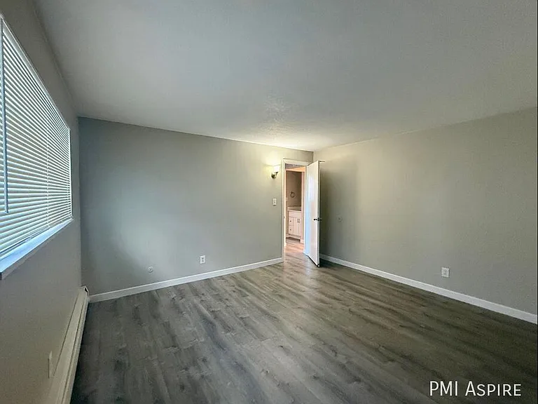 7171 W 10th Ave #202 — Photo 3