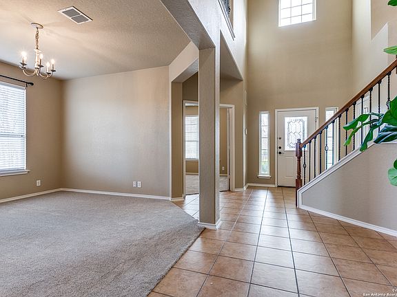 3rd image of 182 GLEN EAGLES DR