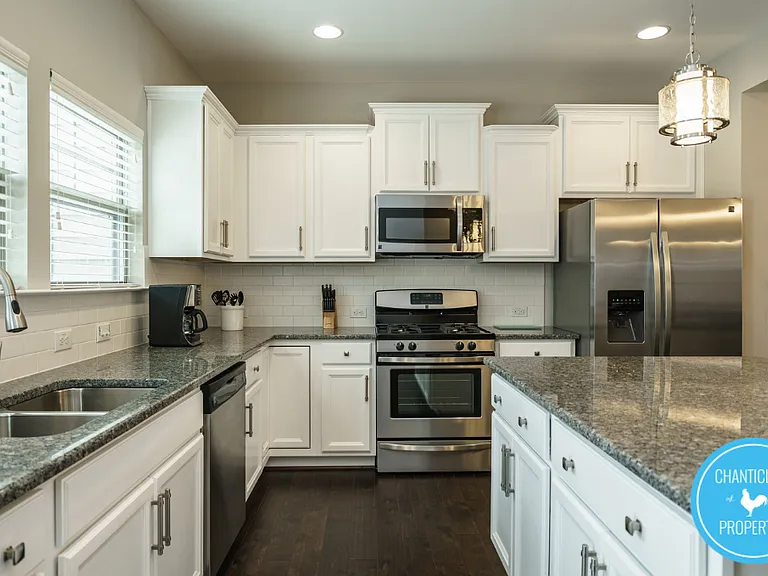 1120 Midtowne Way — Photo 12