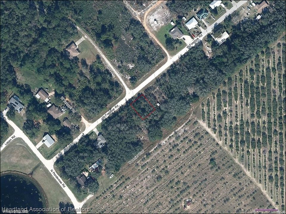 2nd image of 1877 W Foxglove Rd