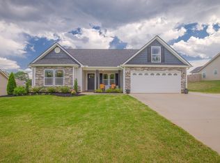 1406 Satterfield Rd, Greer, SC 29651