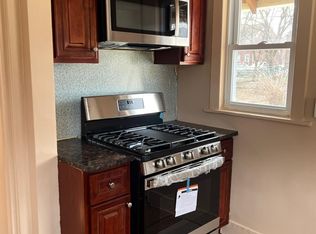 182 Fulton St, New Brunswick, NJ