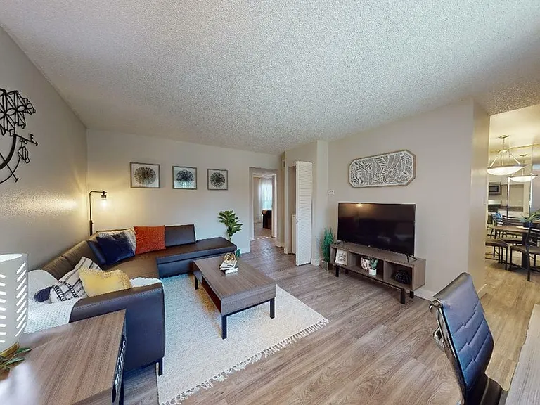 Living Area Living Area