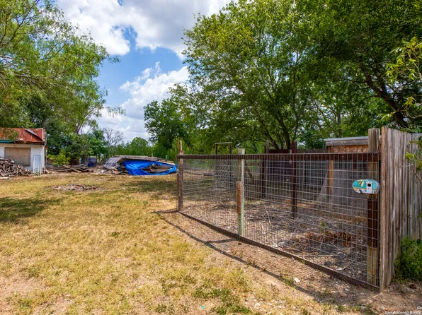 111 BEXAR LOT W, Elmendorf, TX 78112