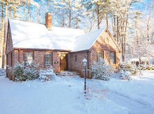 85 Gardner St, Hingham, MA 02043