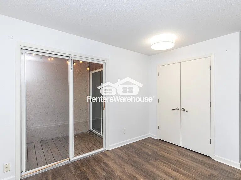 4524 Holly St #22 — Photo 15