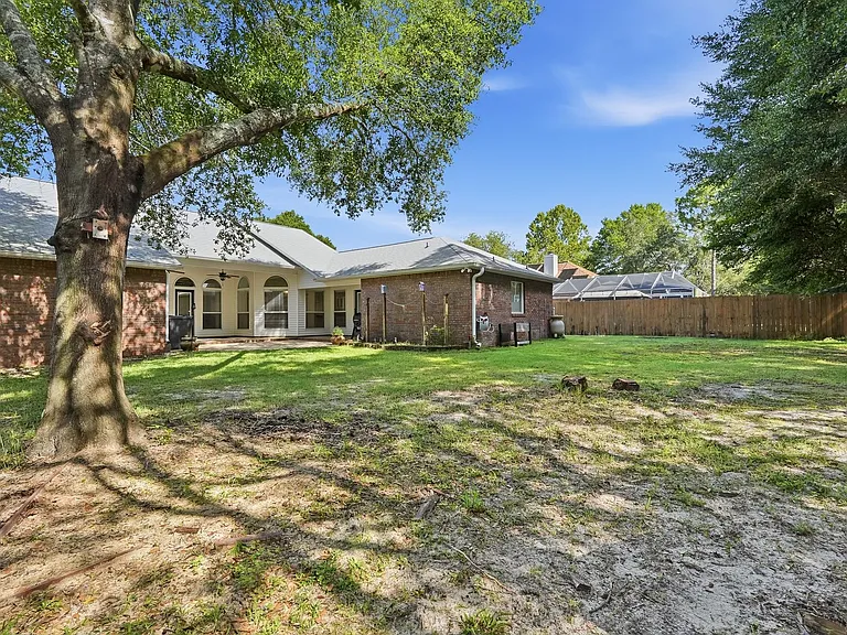 1651 Northridge Rd — Photo 49