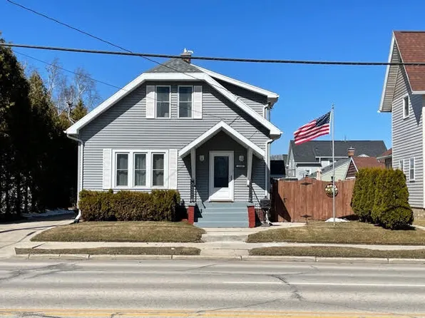 2306 Washington St, Manitowoc, WI 54220