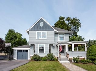 9 Kirk St, West Roxbury, MA 02132