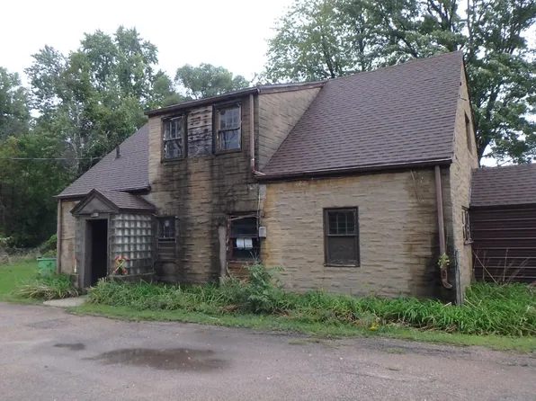 N8808 Highway 10 #&-114, Menasha, WI 54952