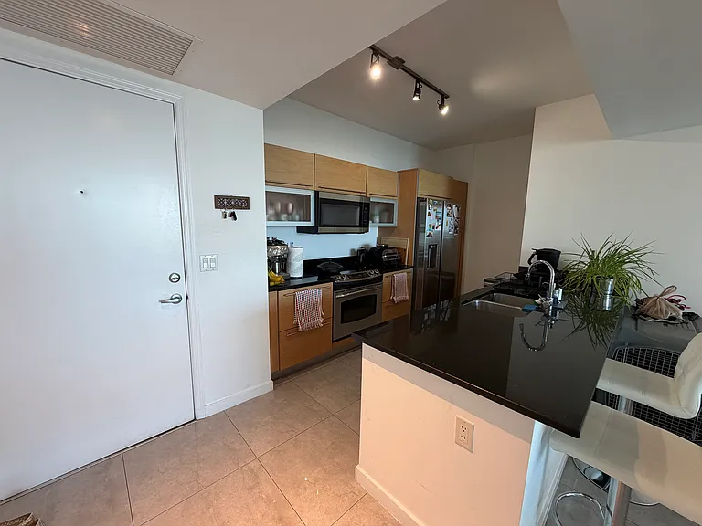 951 Brickell Ave #2006 — Photo 13