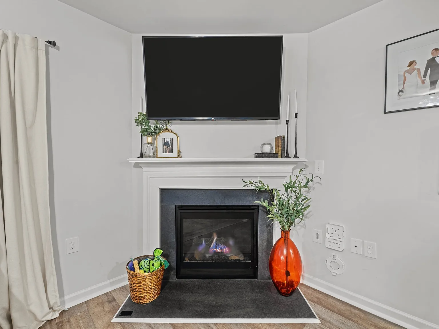 301 Ginger Drive - 1 — Photo 4