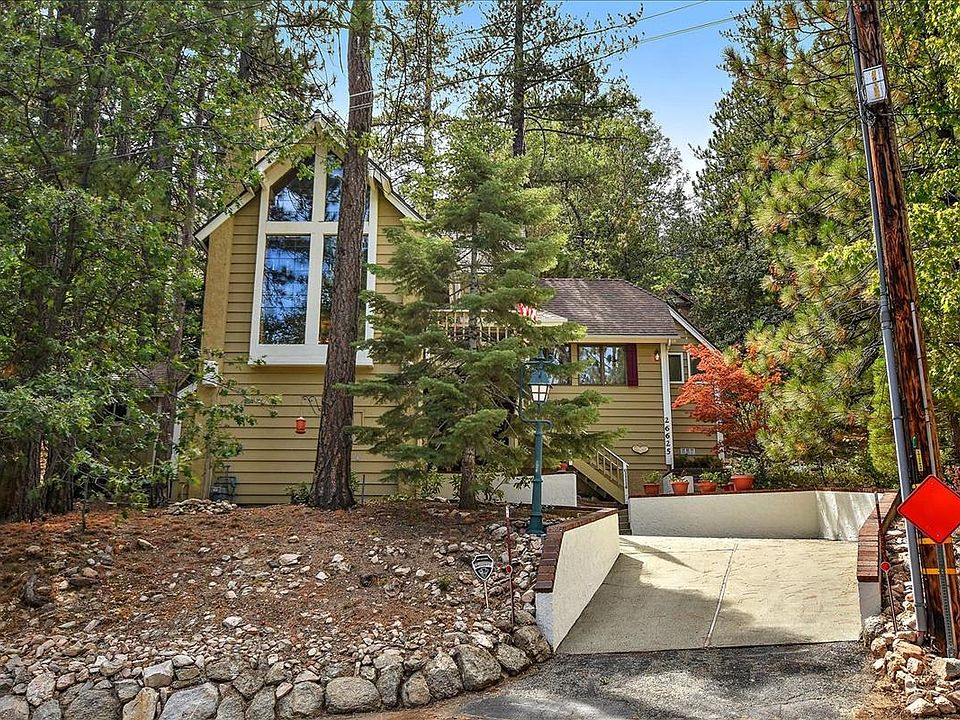 1st image of 26625 Brentwood Ln