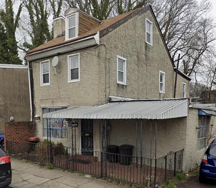 1st image of 4955 Sheldon St