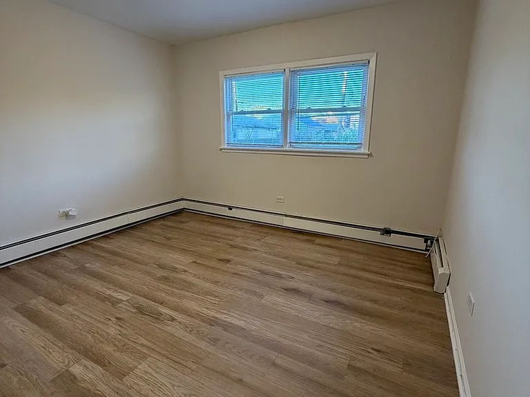 5331 S Kilbourn Ave #1 — Photo 9