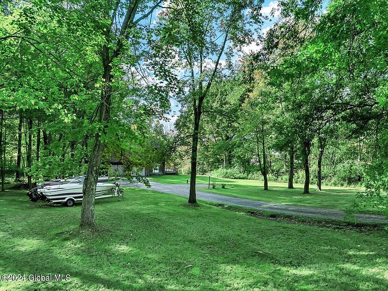 2nd image of 76 Vosburgh Road