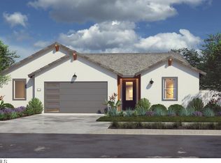 304 Citron Ave, Piru, CA 93040