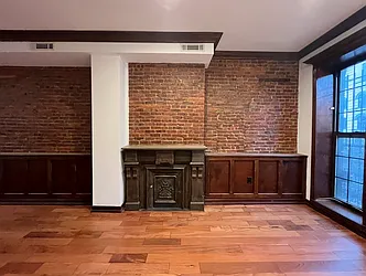 Rented by JB Mac Real Estate Inc.