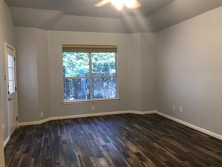 8475 Muirwood Trl — Photo 9