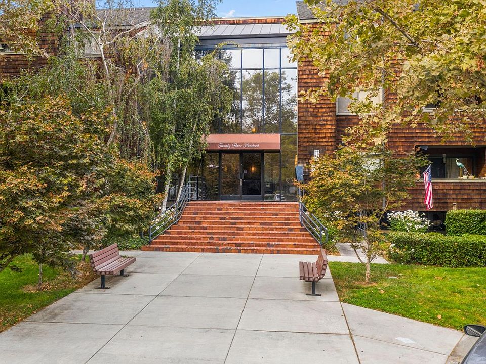 1st image of 2362 La Terrace Cir