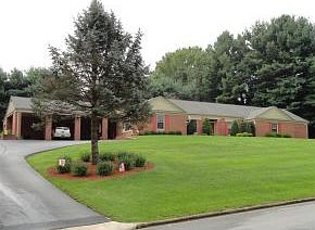 1st image of 905 Millercrest Dr