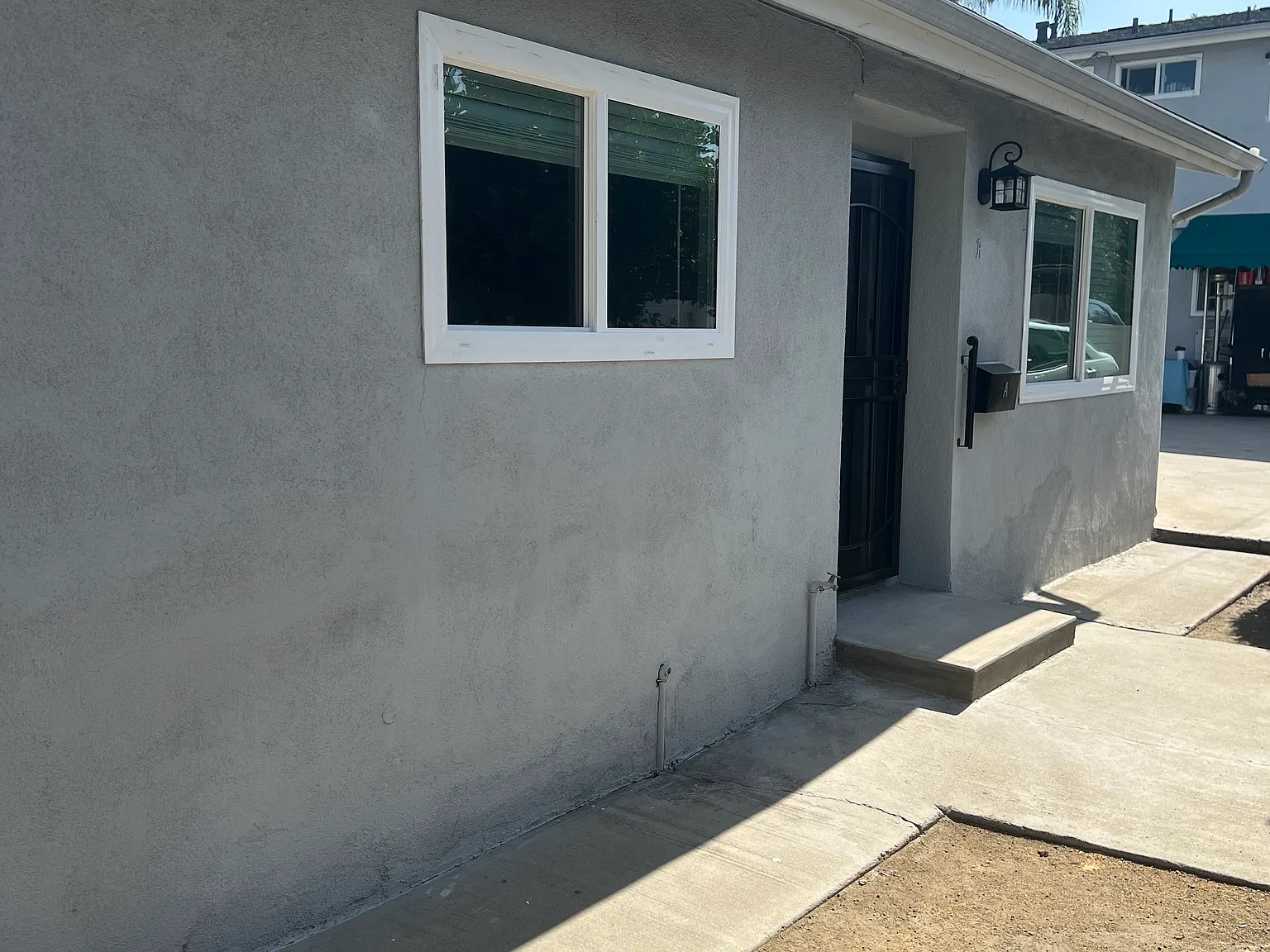 2 bed, 1000 sqft, $3,200 — Photo 2