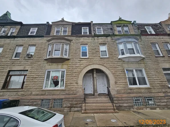 235 N Sacramento Blvd, Chicago, IL 60612