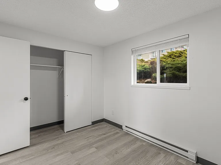 Cedar Green Apartments — Photo 10