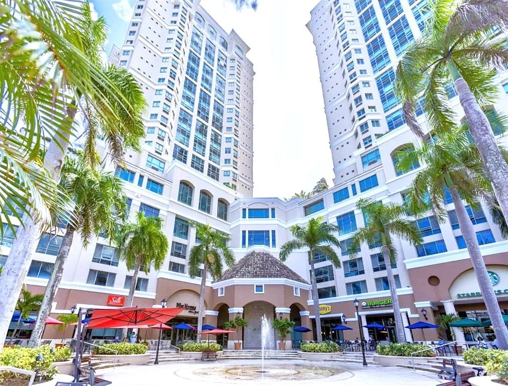 2 bed, 2.0 bath, 1340 sqft, $6,500 — Photo 1