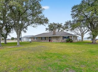 2555 Straznicky Rd, Beasley, TX 77417