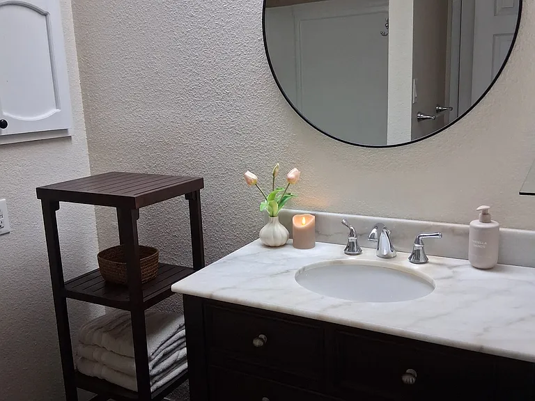 2811 Woodbury St #306 — Photo 12