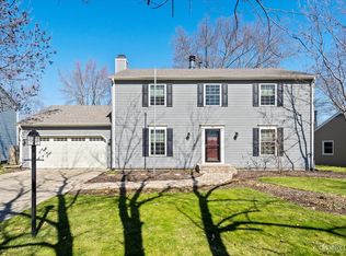 26 Beau Meade Rd, Oswego, IL 60543