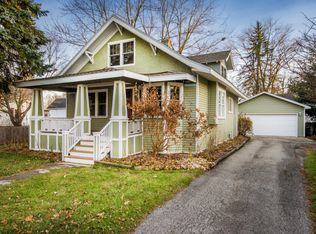 119 Maple Ave, Walworth, WI 53184