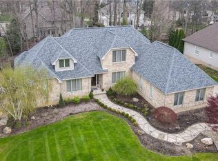 439 Sawgrass Dr, Akron, OH