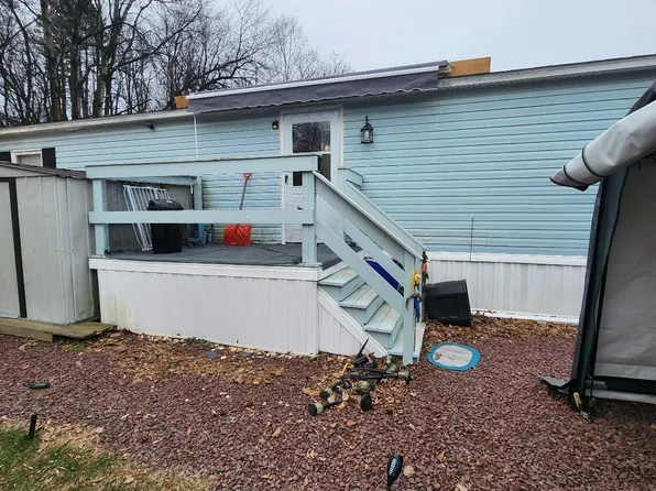 161 Janet Dr, Ashley, PA 18706