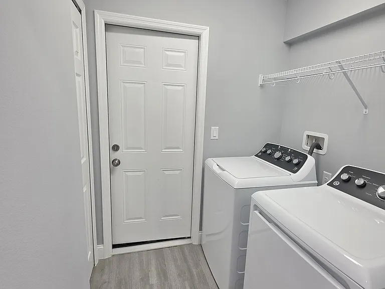 5108 SE 42nd St — Photo 10