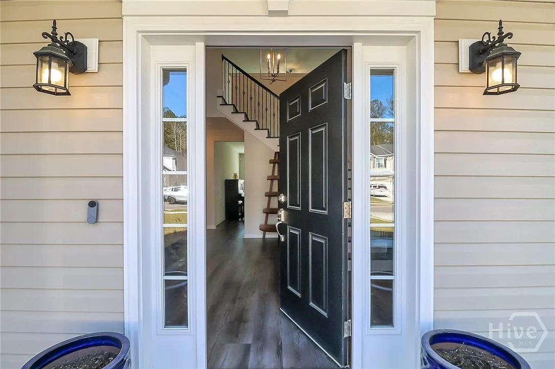 4 bed, 3363 sqft, $3,000 — Photo 4