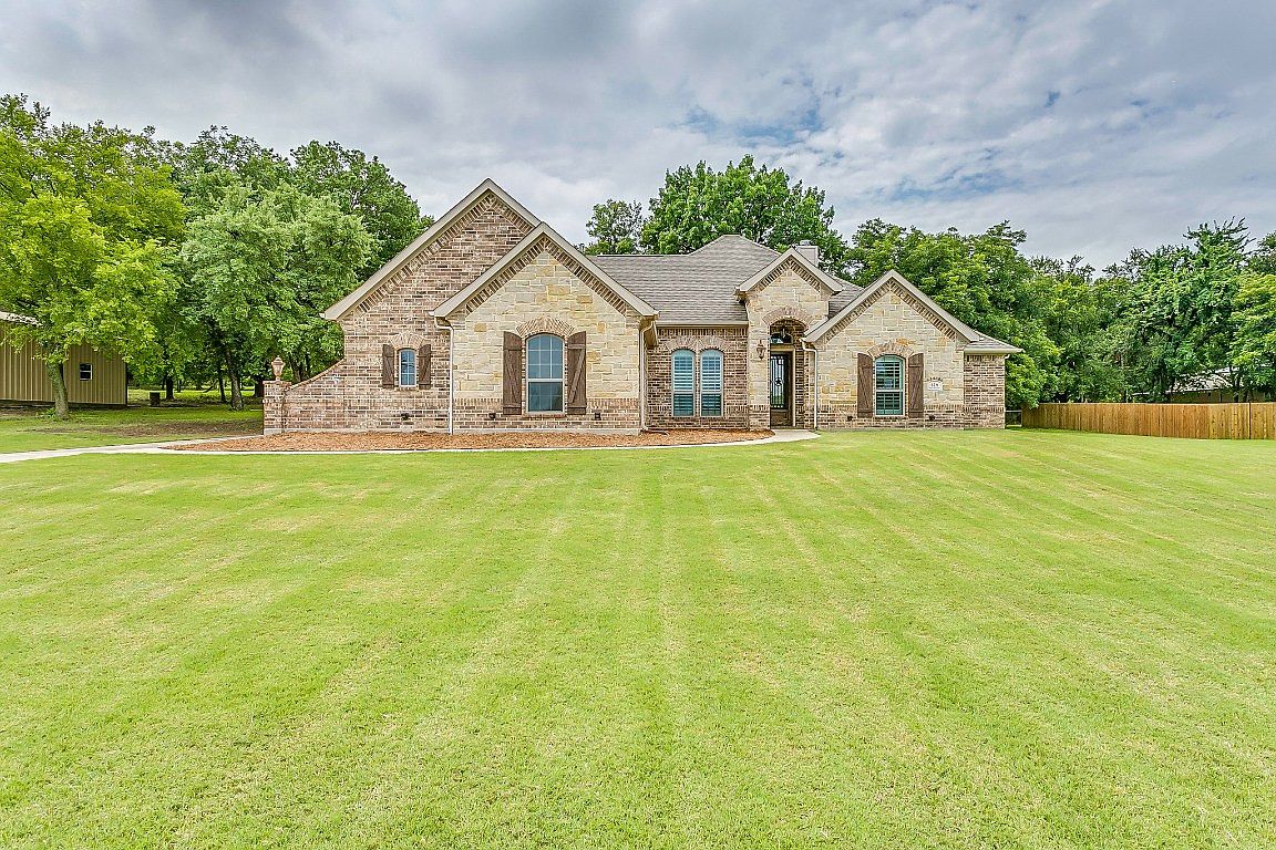 128 Imperial Mammoth Valley Ln, Weatherford, TX 76085 Zillow