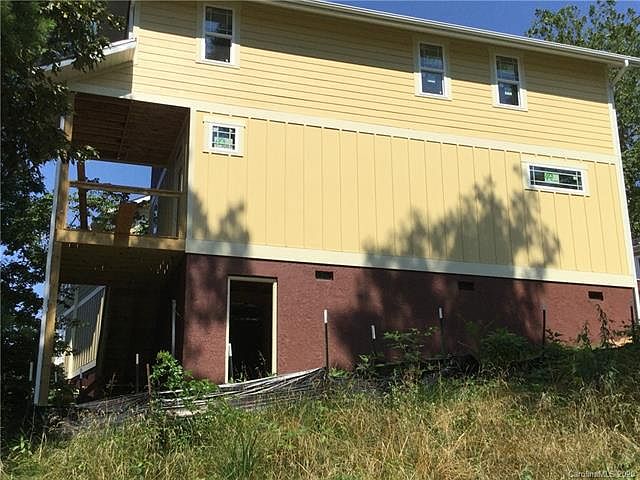 2nd image of 34 Forest Hill Dr