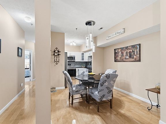 5th image of 1 Riverview Blvd #6