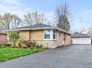 1124 S Haddow Ave, Arlington Heights, IL