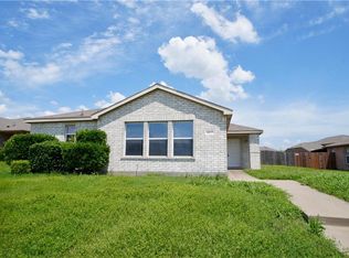 14833 N Spring Ridge Cir, Balch Springs, TX 75180